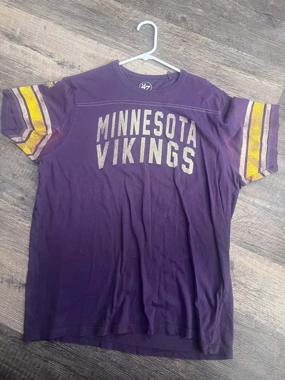 '47 Brand Minnesota Vikings Size L Purple T-Shirt NFL Football Tee